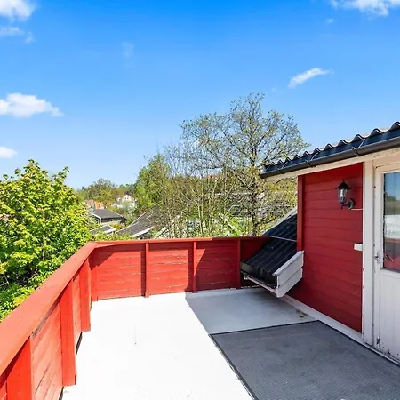 Enebolig Midt Pa Hisoy I Hébergement de vacances Arendal