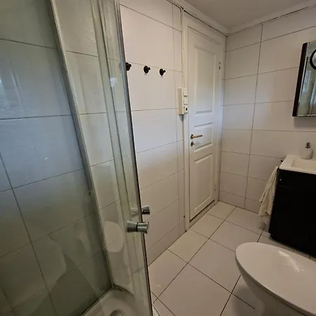 Hébergement de vacances Enebolig Midt Pa Hisoy I *